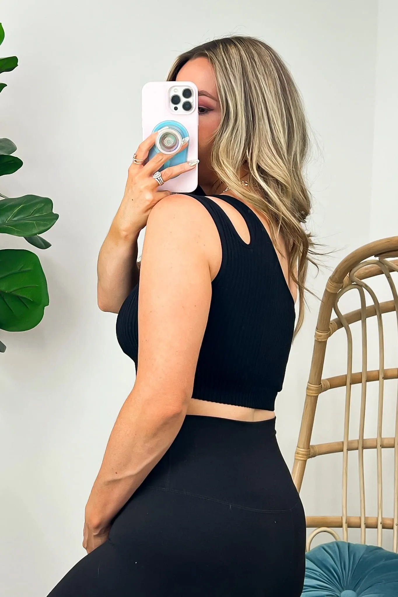 Cesilie Seamless Double Strap One Shoulder Sports Bra - FINAL SALE