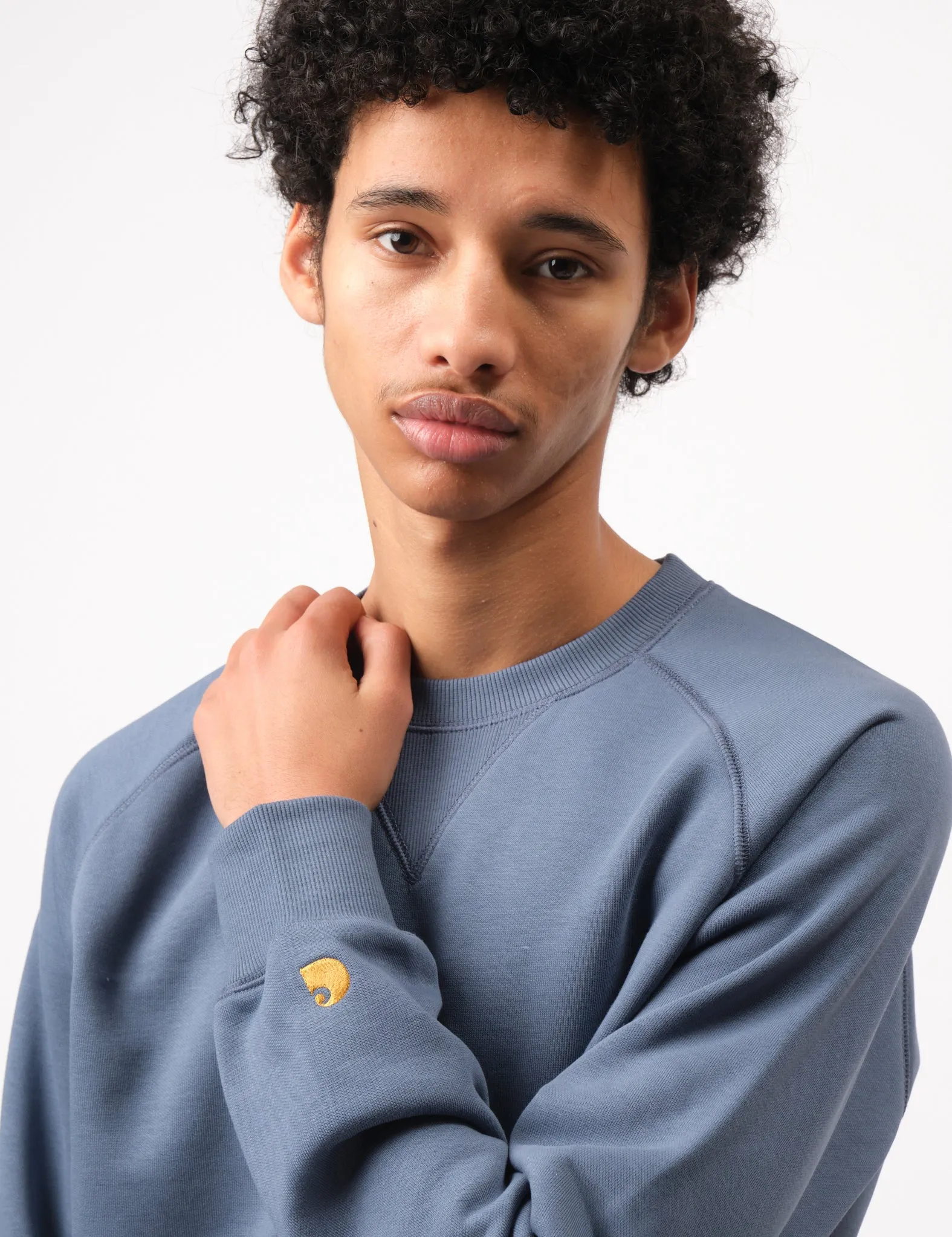 Editors Choice Carhartt WIP Chase Sweatshirt (Regular) - Positano Blue  Last Few Pieces!
