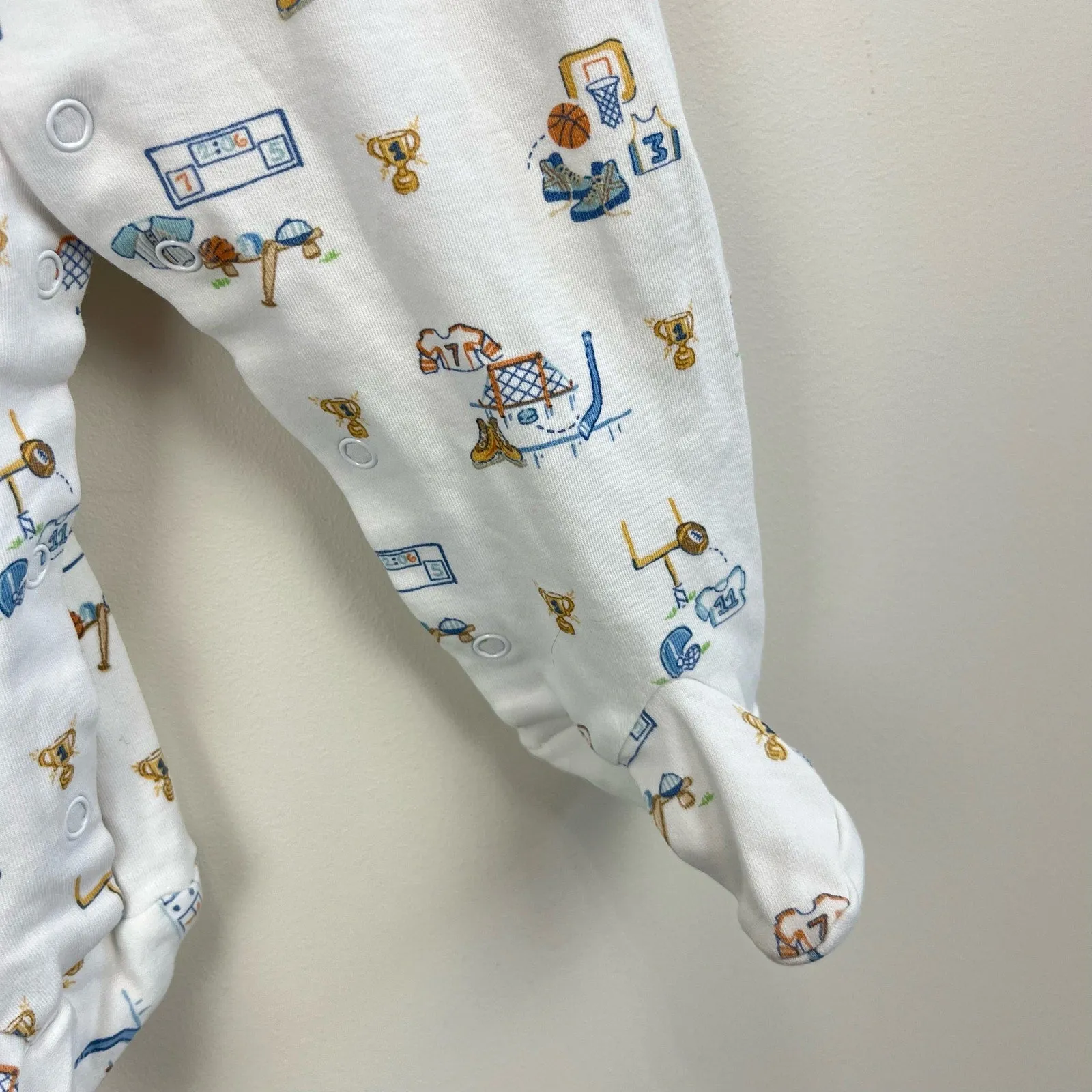 Editors Choice Kissy Kissy Sports Footie 6-9 Months  Last Chance!