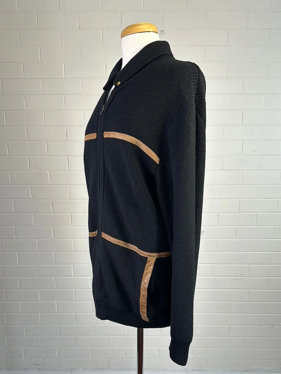 Gucci | Italy | vintage 70's | jacket | size 14 | zip front | 100% wool | made in Italy