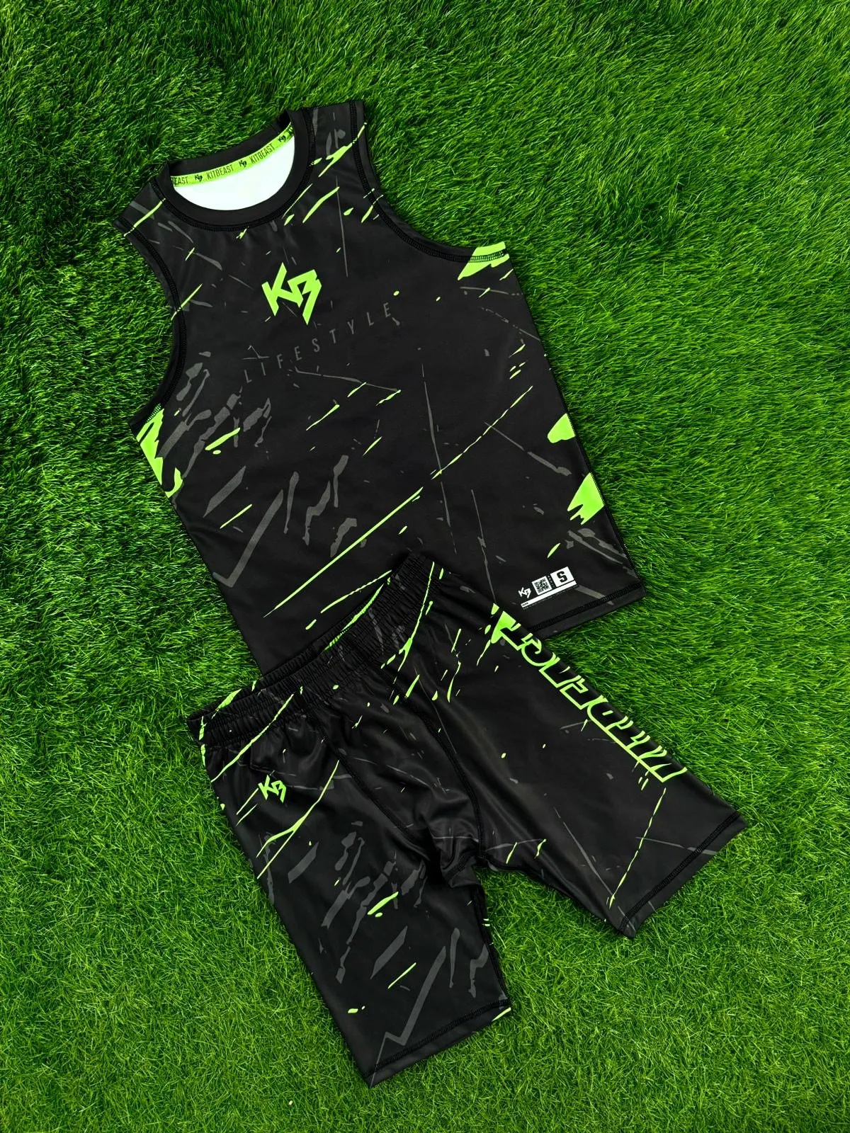 PRJ 01 - KITBEAST BLACK COMPRESSION SHORTS KITBEAST