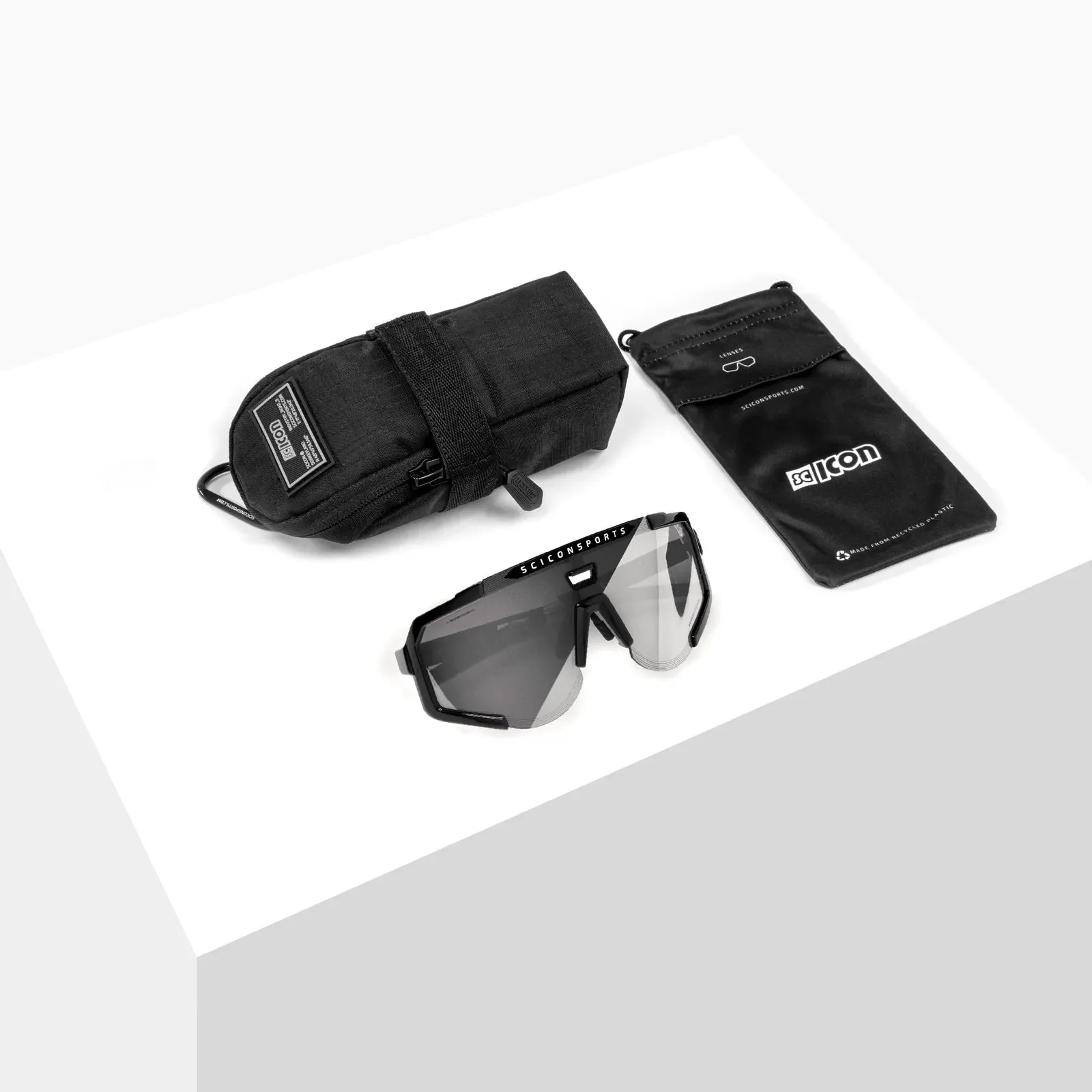 Scicon Aeroscope sunglasses - Black Photochromic silver