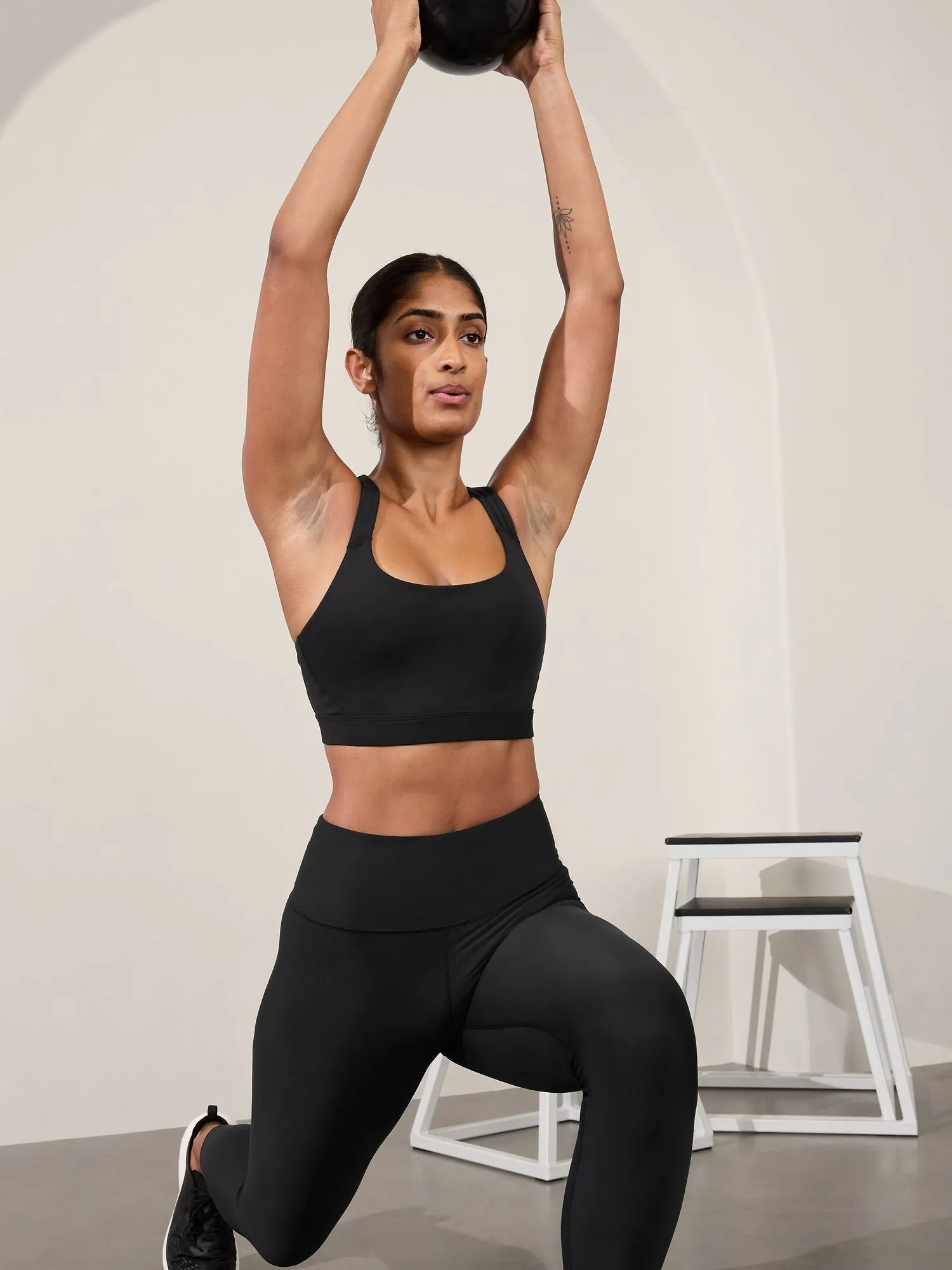 Train Free Sports Bra A-C Ayhleta