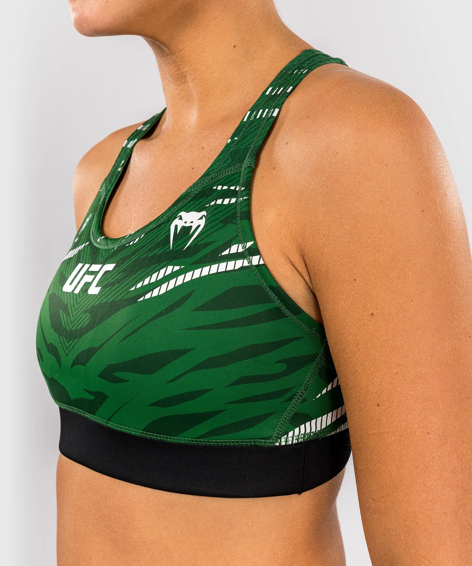 UFC Fusion by Venum Authentic Fight Night Women’s Sports Bra - Green