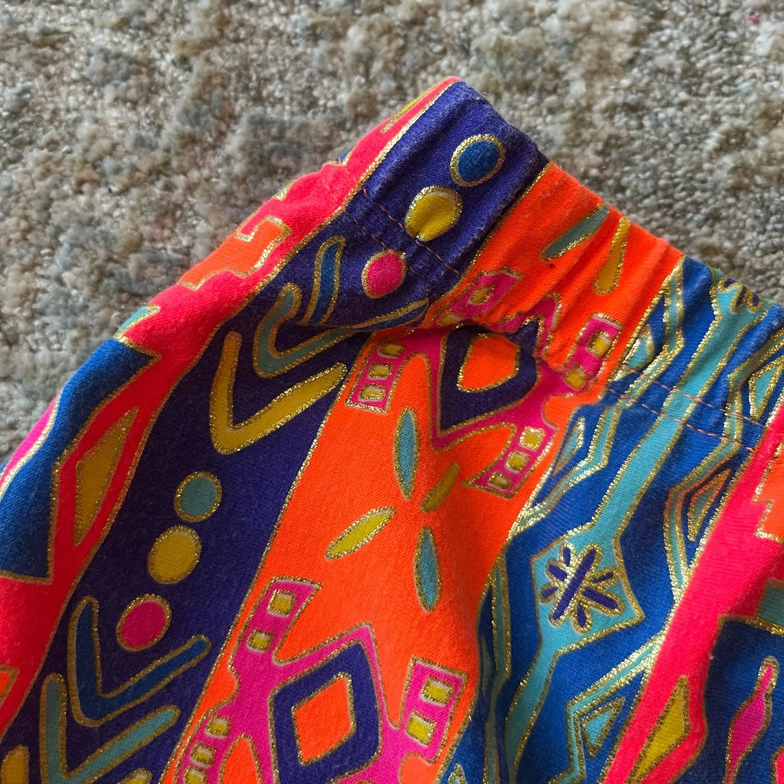 VIP Favorite Vintage All Waves Two Piece Bathing Suit 7  Stylish & Comfortable