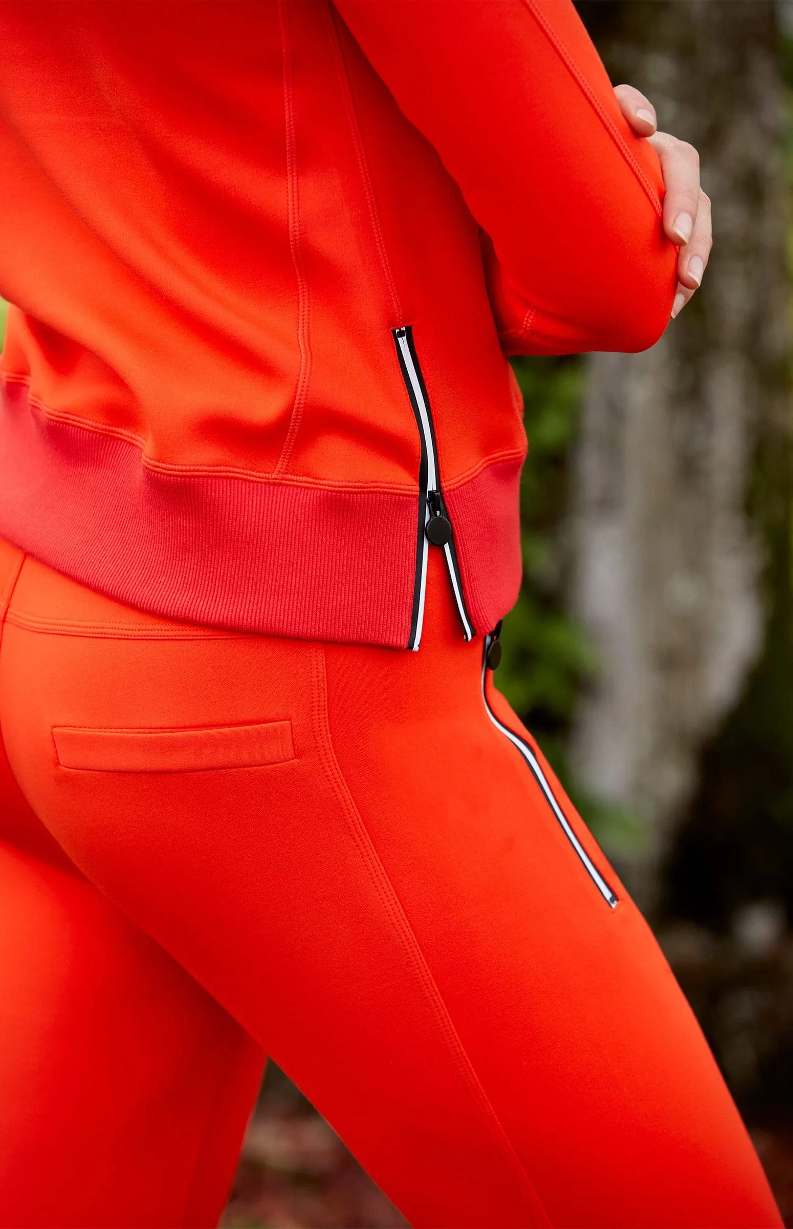 Women Tail Activewear Condoleezza Cherry Tomato Pullover
