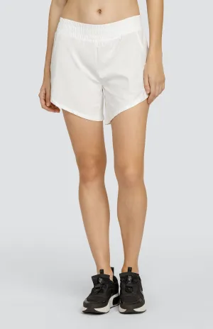 Women Tail Activewear Indo 6" Short - Chalk White