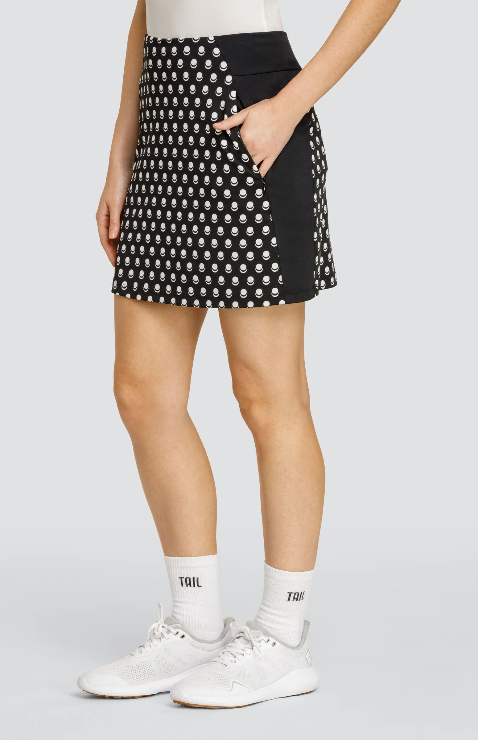 Women Tail Activewear Skyla 18" Skort - Echo