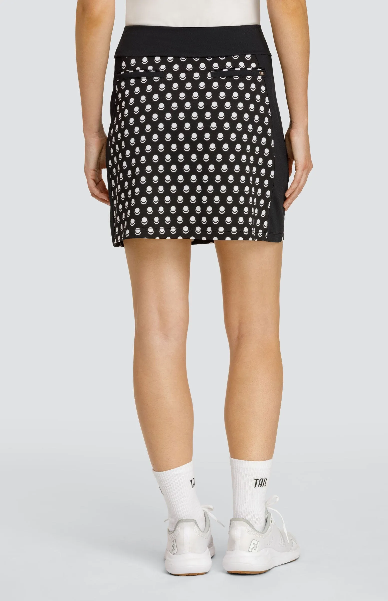 Women Tail Activewear Skyla 18" Skort - Echo