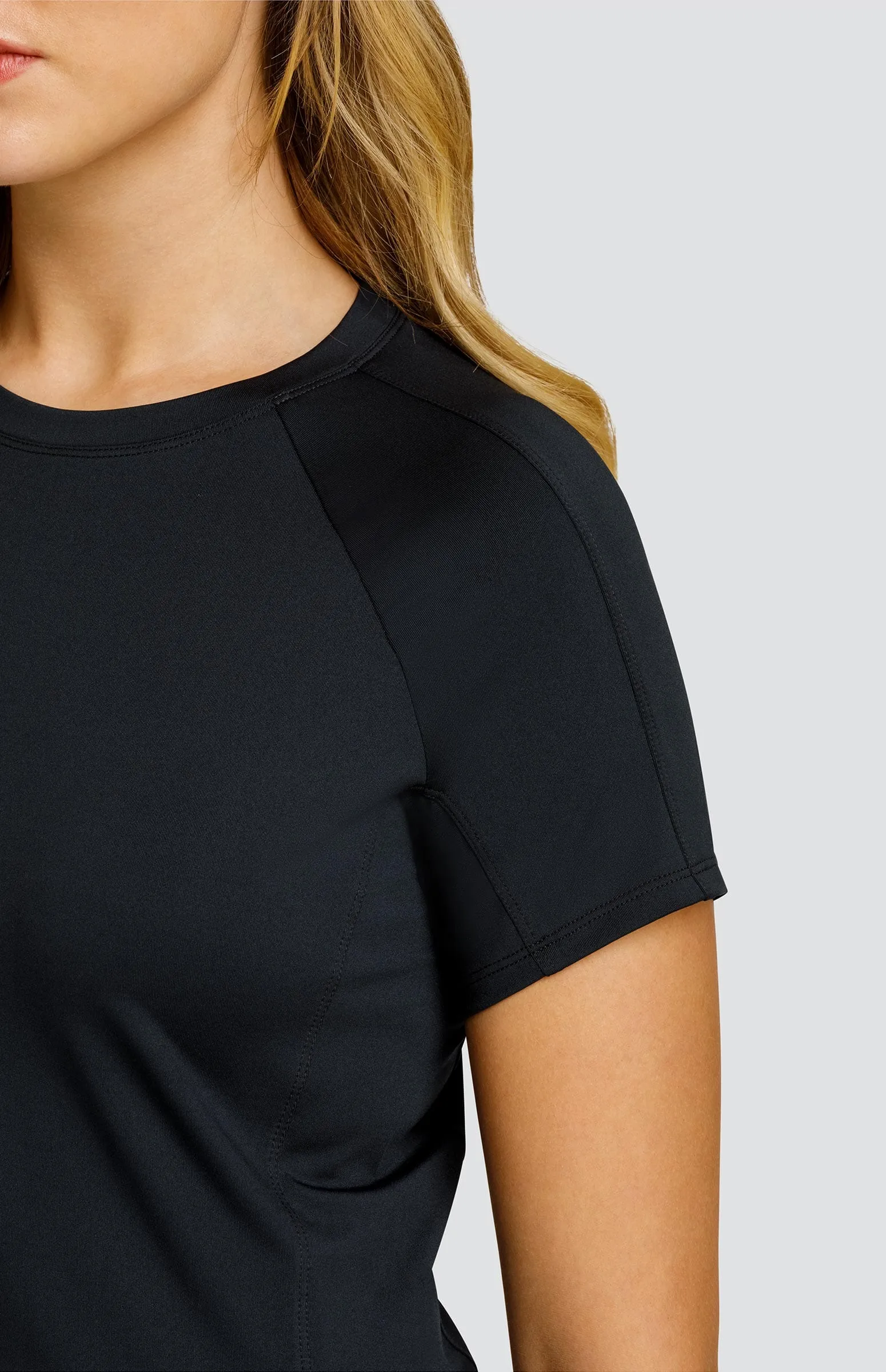 Women Tail Activewear Tella Top - Onyx Black