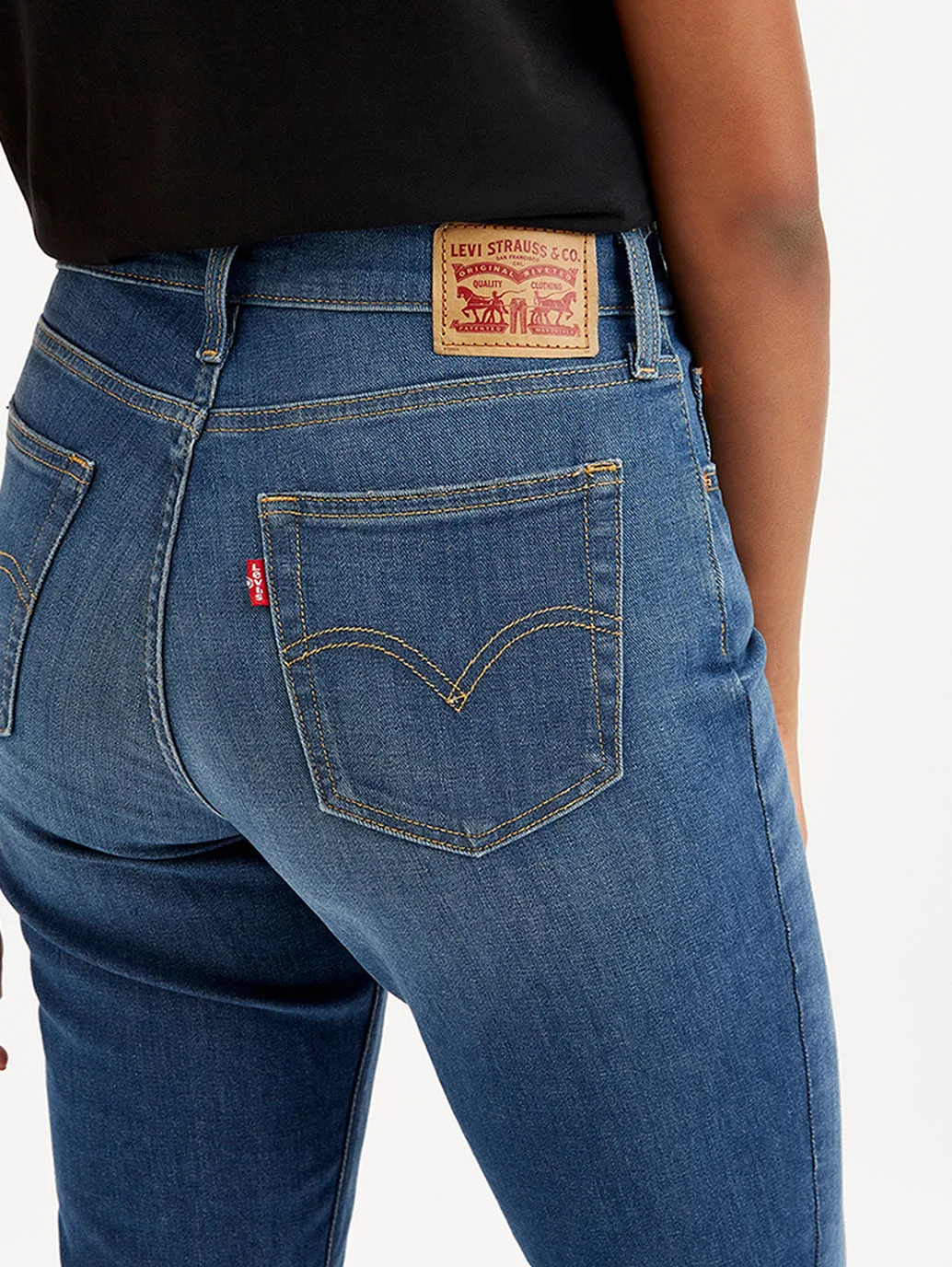 Women's 724 Blue Straight Fit High Rise Jeans LEVI'S