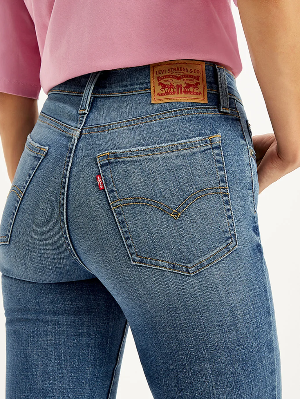 Women's 724 Blue Straight Fit High Rise Jeans LEVI'S