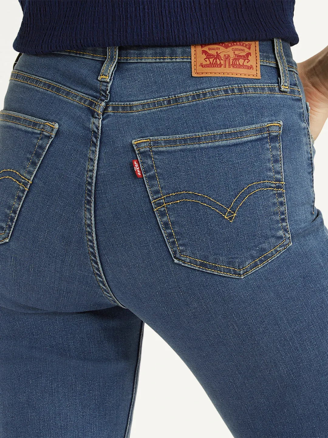 Women's High Rise 724 Straight Fit Blue Jeans LEVI'S