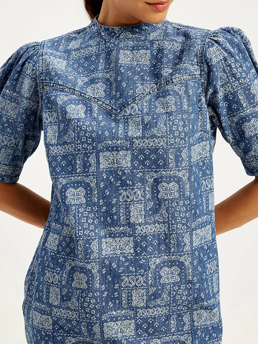 Women's Paisley Blue Band Neck Mini Denim Dress LEVI'S